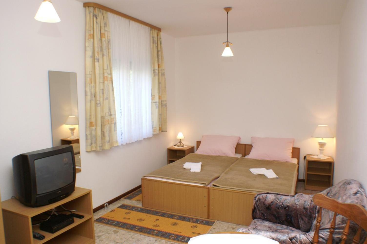Apartments By The Sea Orebic, Peljesac - 4496 Exterior foto